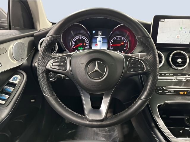 Used 2019 Mercedes-Benz GLC 300 4MATIC image 18