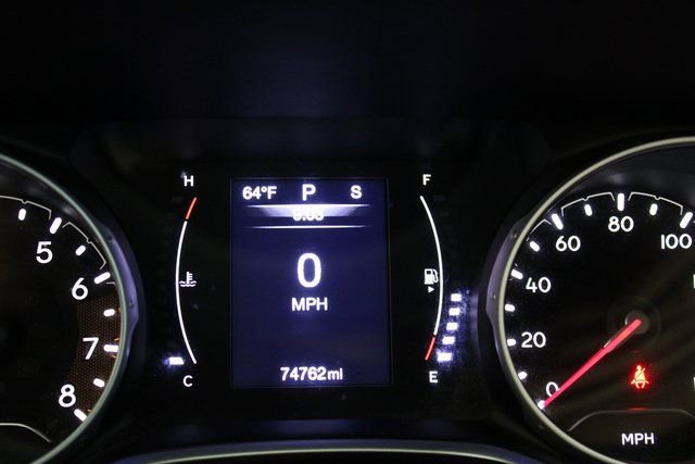 Used 2018 Jeep Compass Latitude image 9