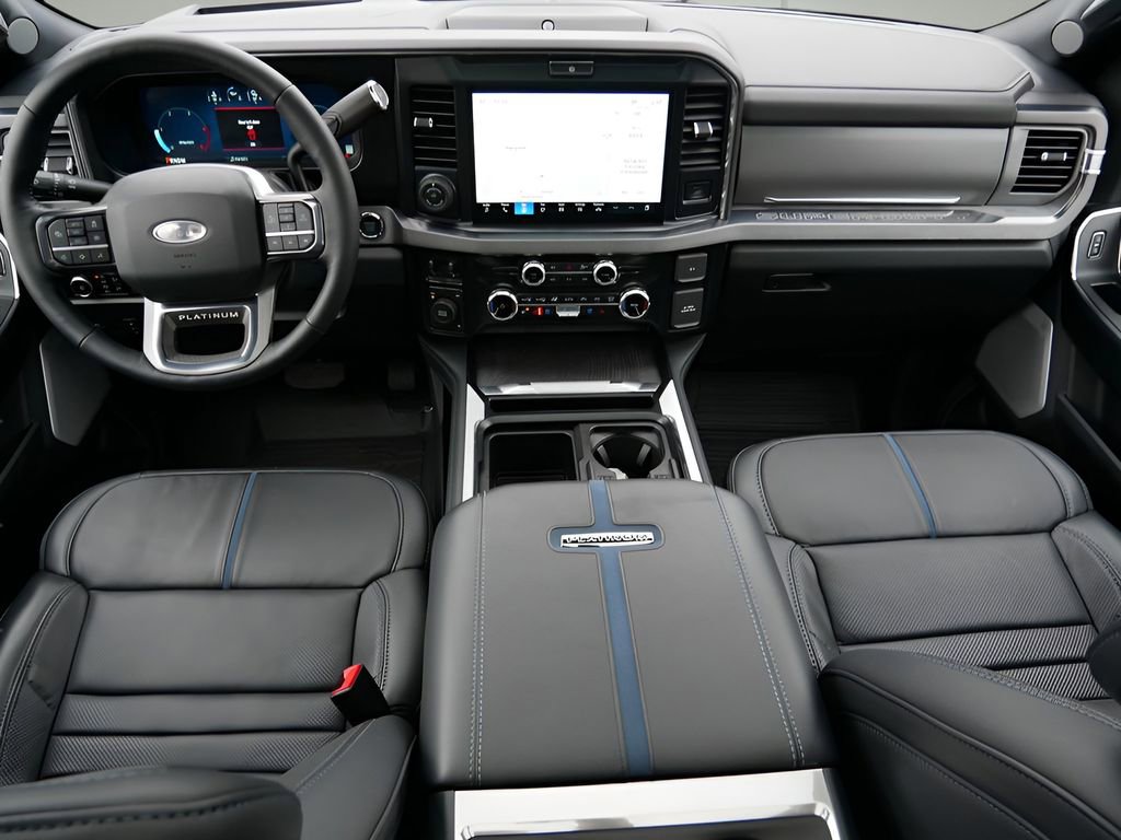 Used 2025 Ford F450 Platinum image 15