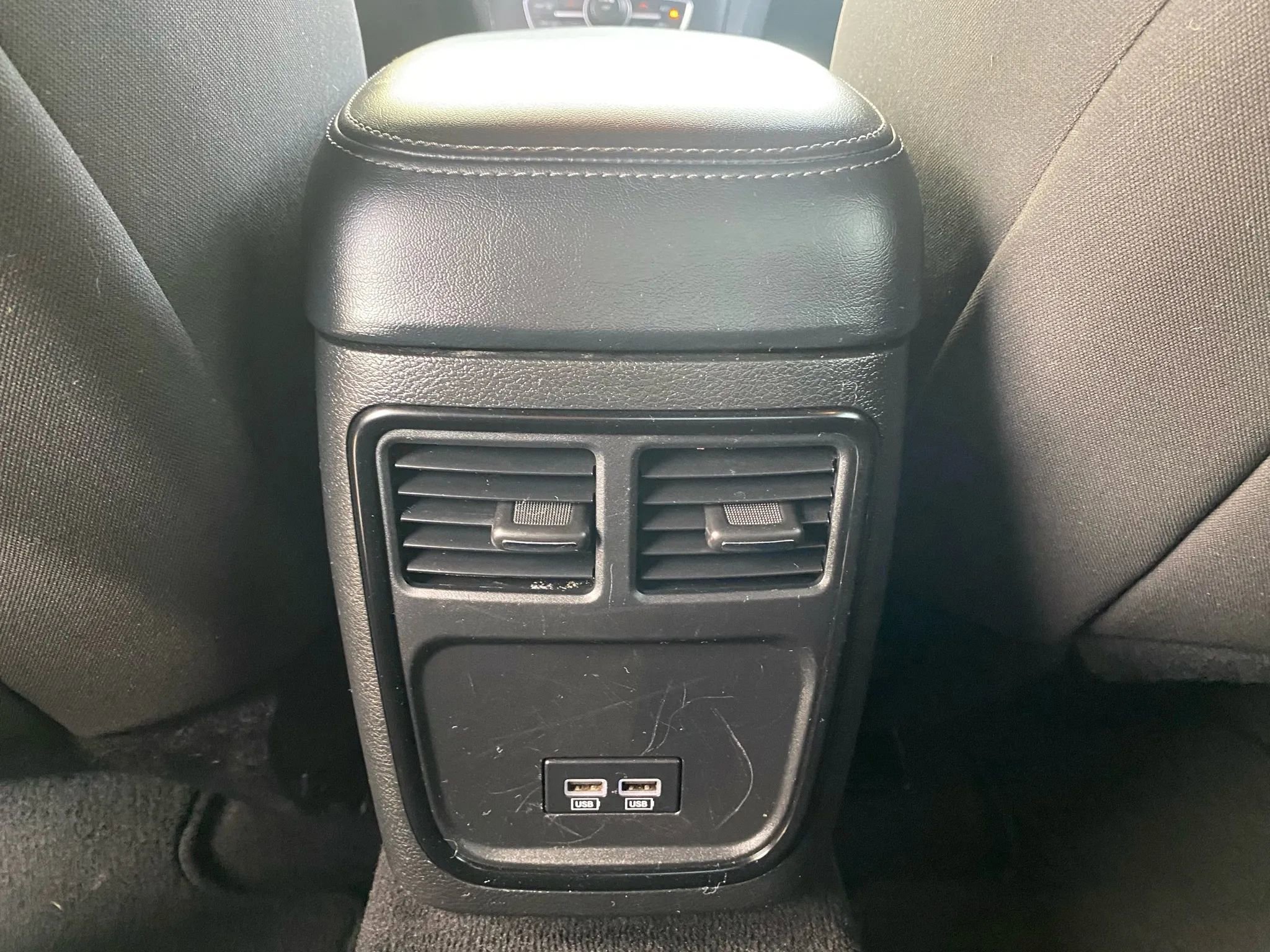 Used 2023 Dodge Charger SXT w/ Blacktop Package image 10