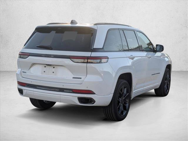 Used 2023 Jeep Grand Cherokee 30th Anniversary image 5
