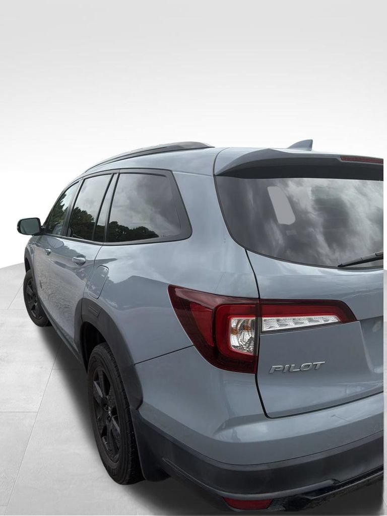 Used 2022 Honda Pilot TrailSport image 9