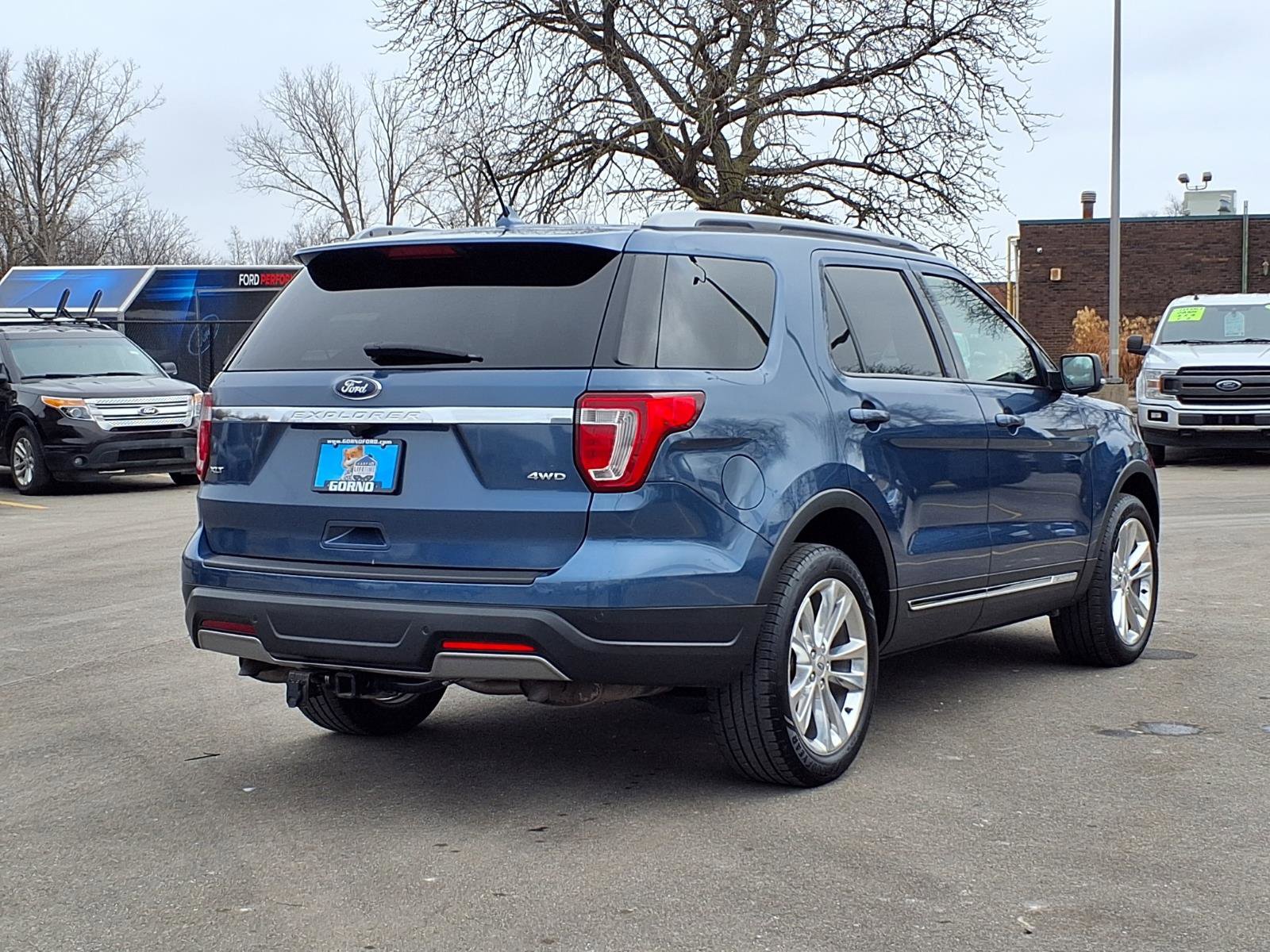 Used 2019 Ford Explorer XLT w/ Equipment Group 202A image 2