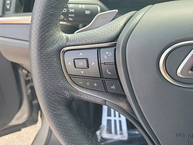 Used 2021 Lexus ES 350 F Sport w/ Accessory Package image 28