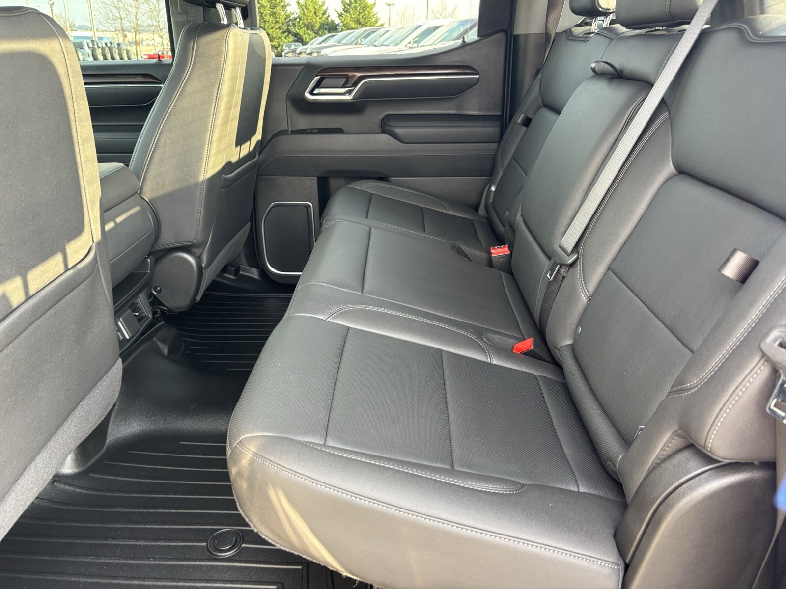 Used 2025 GMC Sierra 1500 SLT w/ X31 Off-Road Package image 20