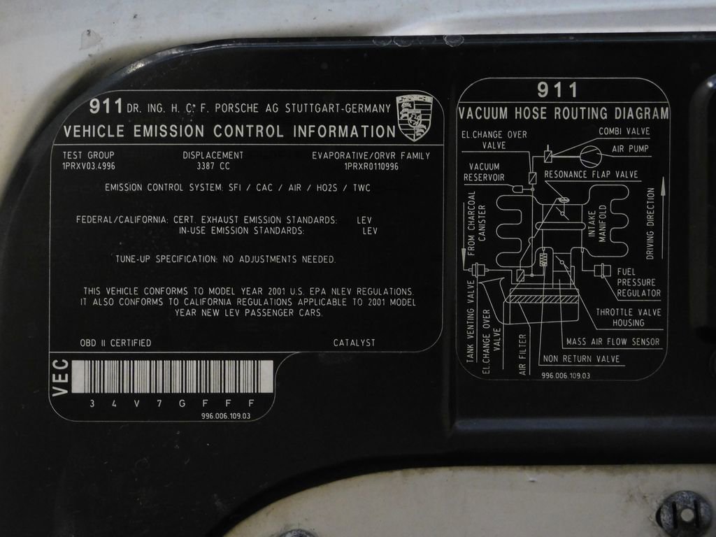 Used 2001 Porsche 911 Carrera 4 image 76