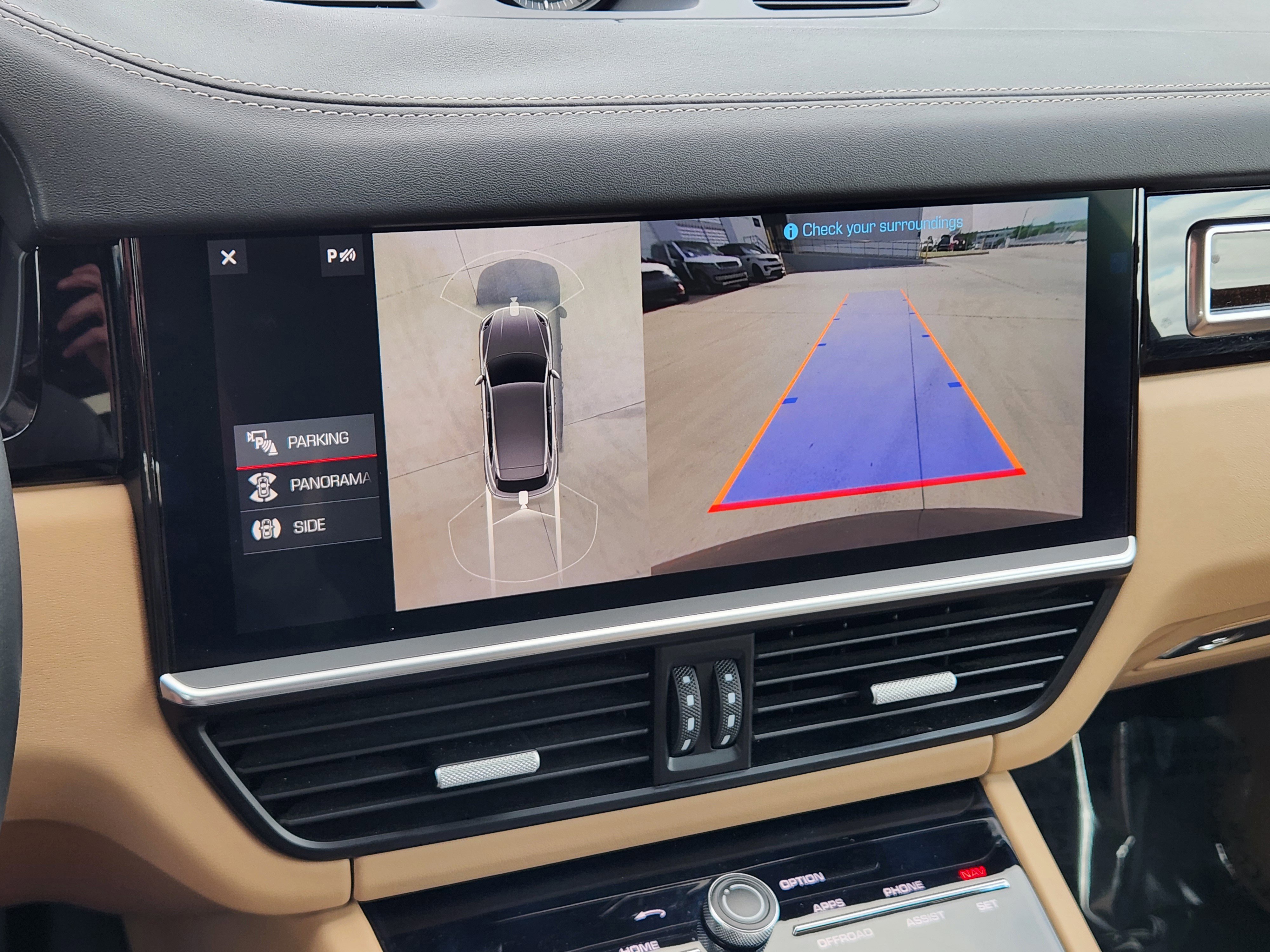 Used 2019 Porsche Cayenne E-Hybrid image 18