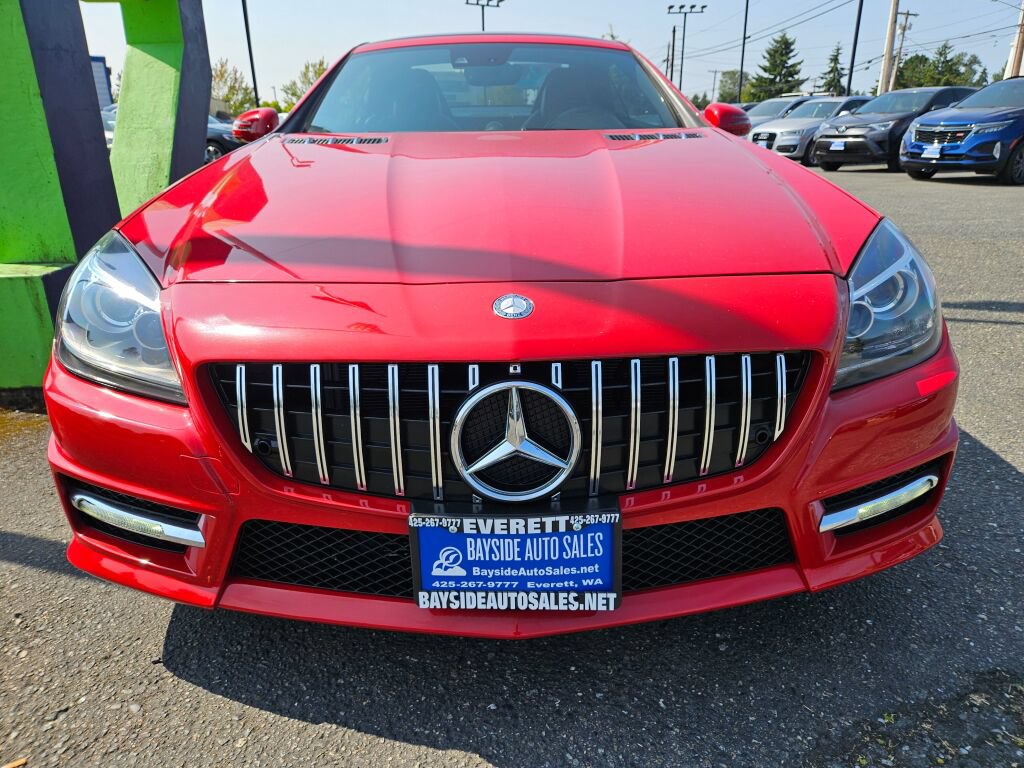 Used 2016 Mercedes-Benz SLK 300 w/ Premium 2 Package image 7
