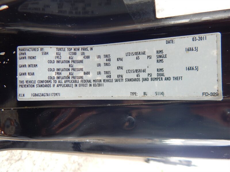Used 2010 Chevrolet Express 3500 Extended RWD image 21