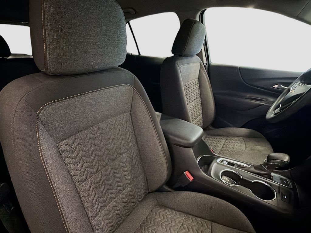 Used 2023 Chevrolet Equinox LT w/ LPO, Floor Liner Package AWD/4WD image 41