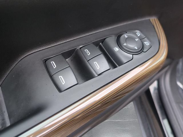 Used 2023 GMC Acadia SLE w/ Driver Convenience Package AWD/4WD image 22