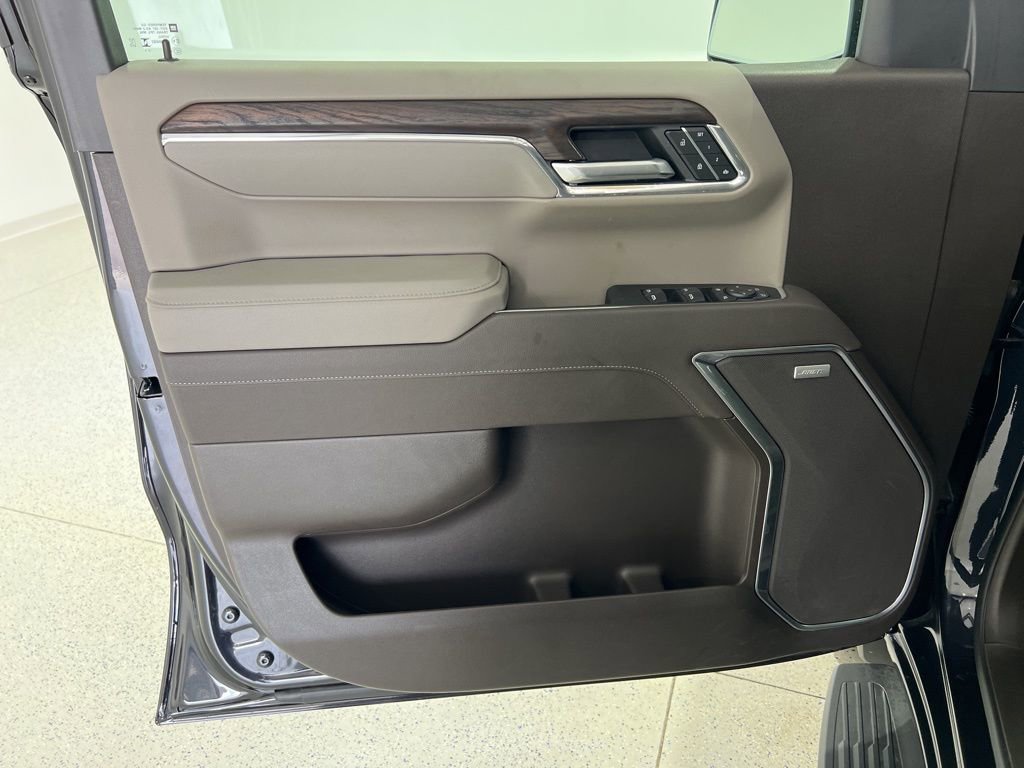 Used 2026 GMC Sierra 1500 SLT w/ SLT Premium Plus Package image 20