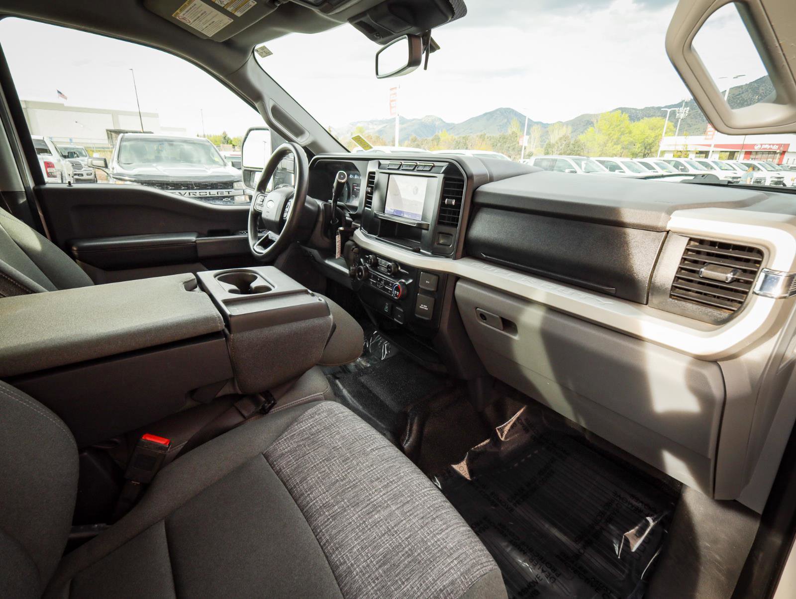 Used 2023 Ford F350 XLT w/ 360-Degree Camera Package image 22