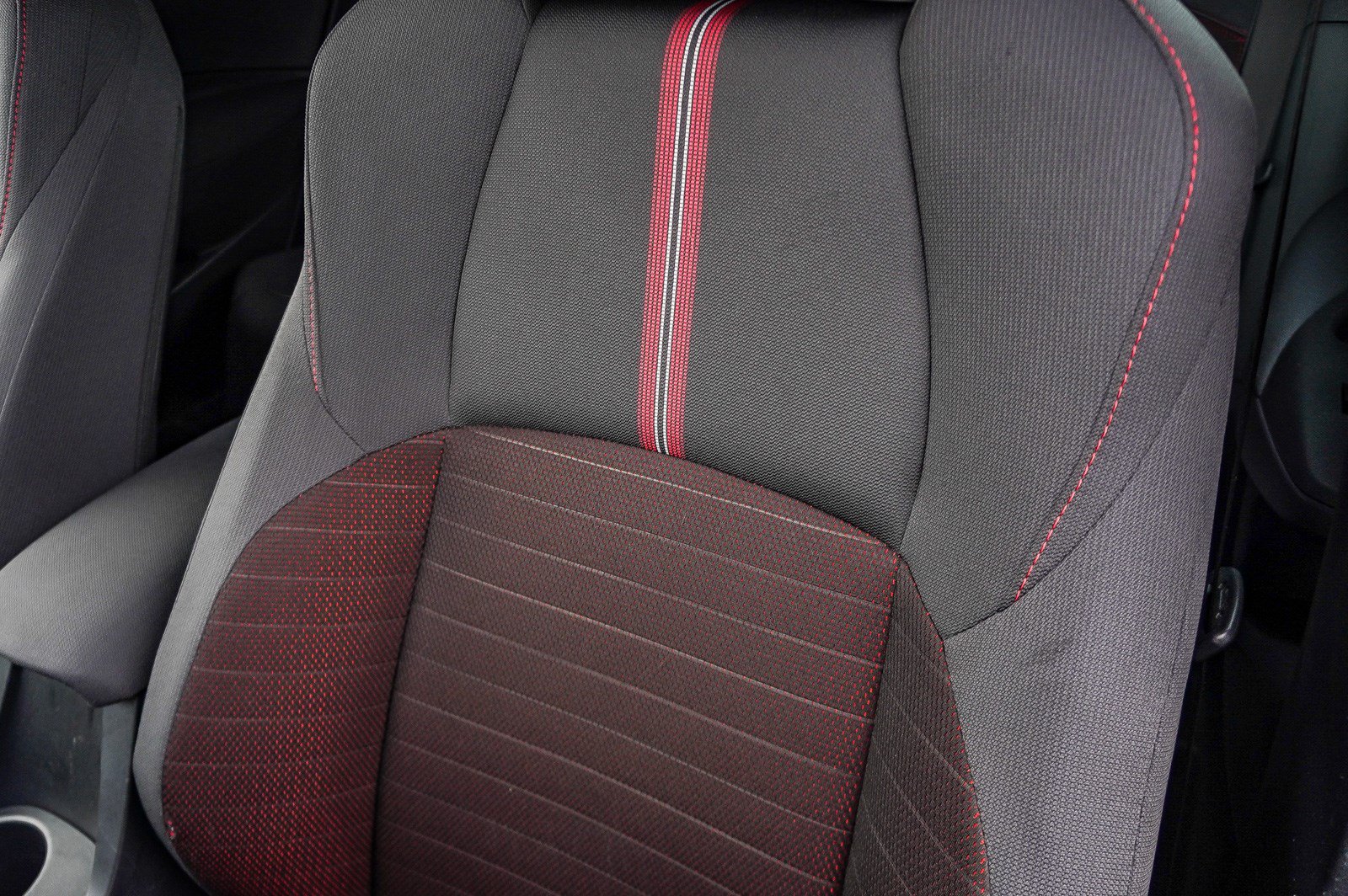 Certified 2026 Toyota Corolla SE FWD image 28