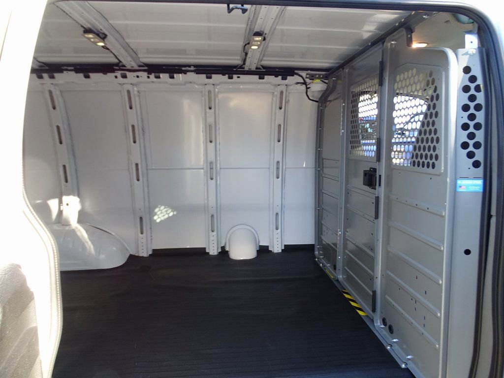 New 2025 Chevrolet Express 2500 Work Van w/ Driver Convenience Package image 11