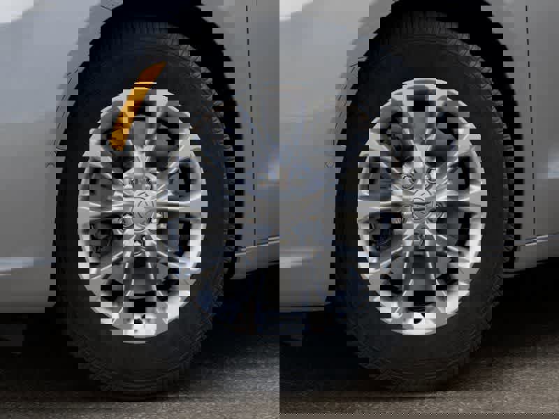 New 2026 Chrysler Pacifica Select AWD/4WD image 8