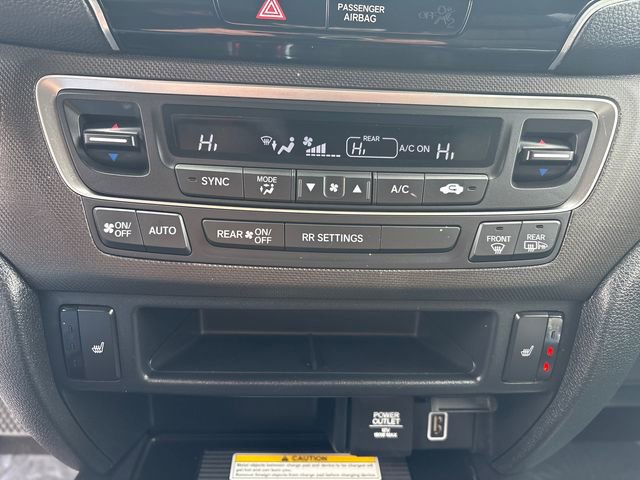 Used 2023 Honda Passport TrailSport image 32