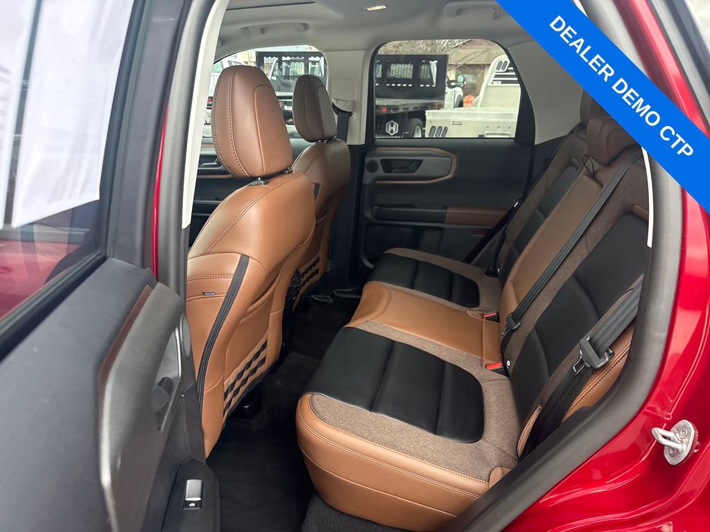 Used 2025 Ford Bronco Sport Outer Banks w/ Outer Banks Tech Package+ AWD/4WD image 11