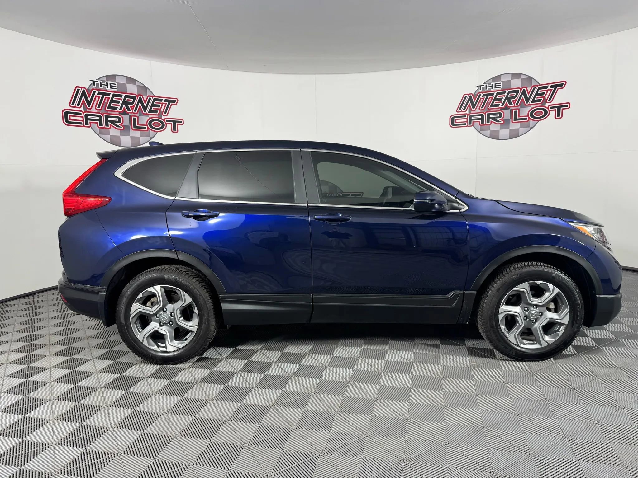 Used 2019 Honda CR-V EX image 8