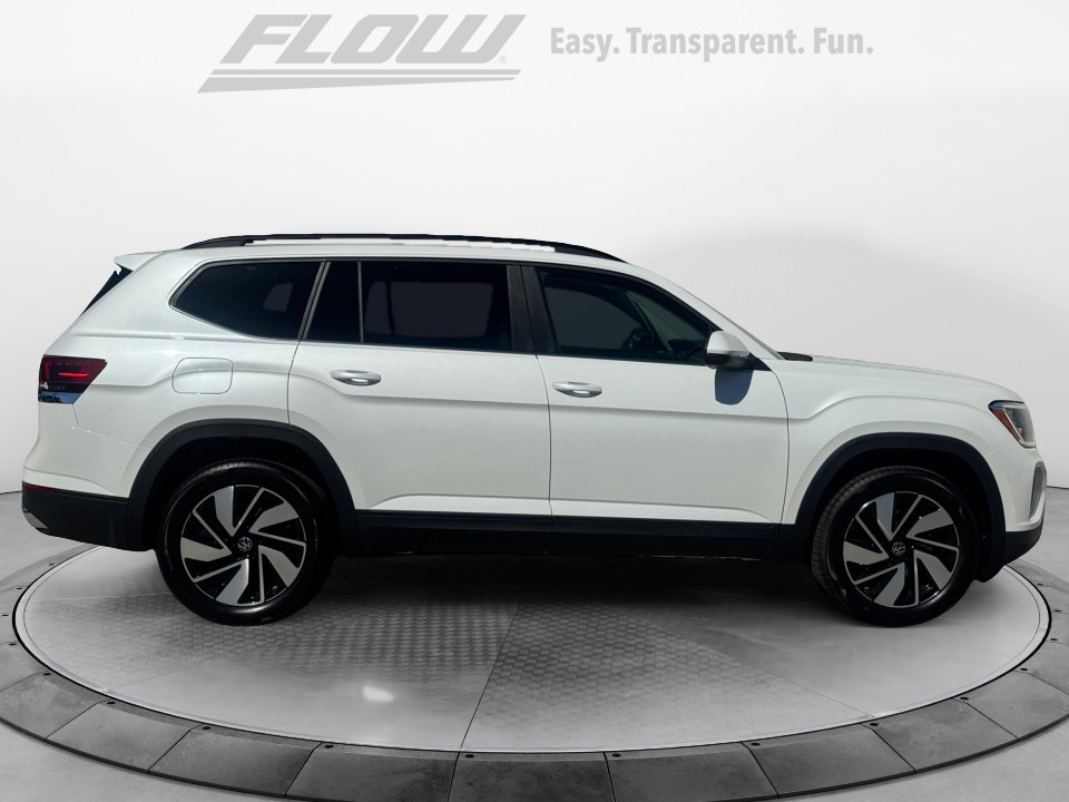New 2026 Volkswagen Atlas SE image 8