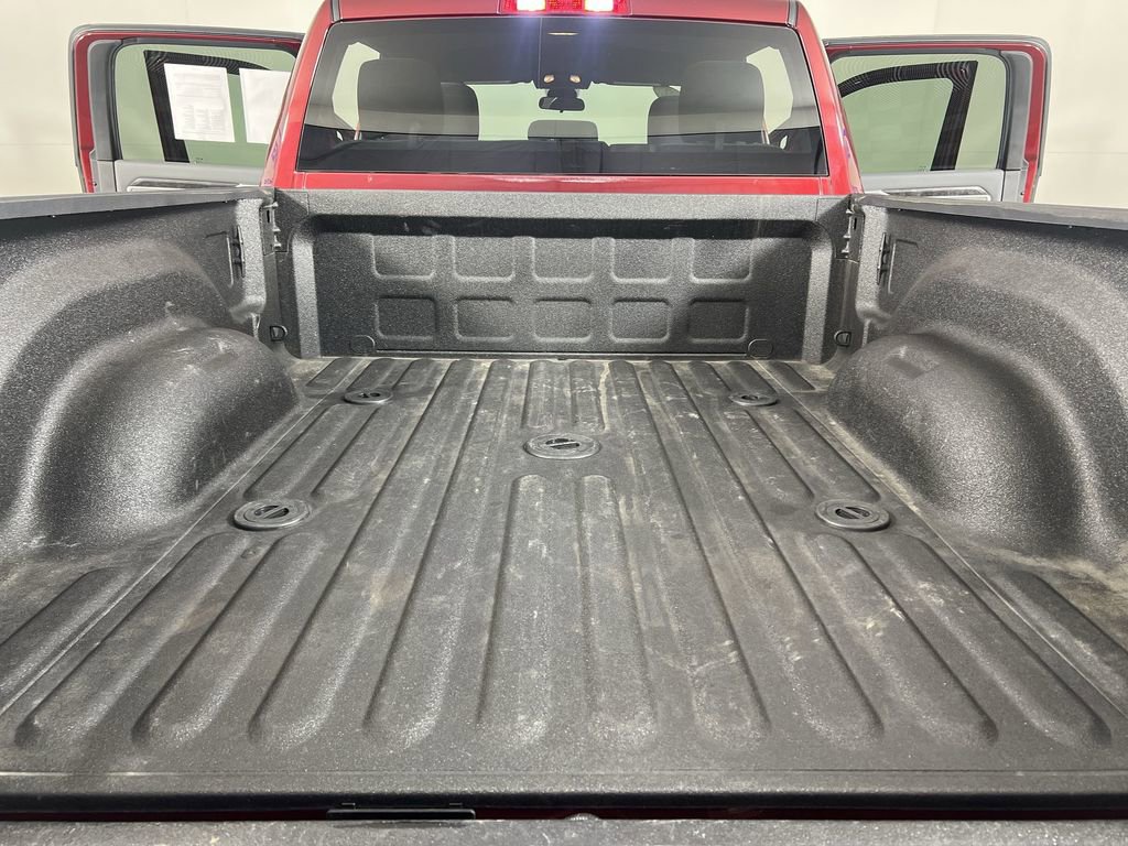 Used 2022 RAM 2500 Big Horn AWD/4WD image 23