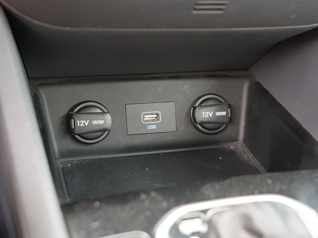Used 2020 Hyundai Ioniq Blue FWD image 31