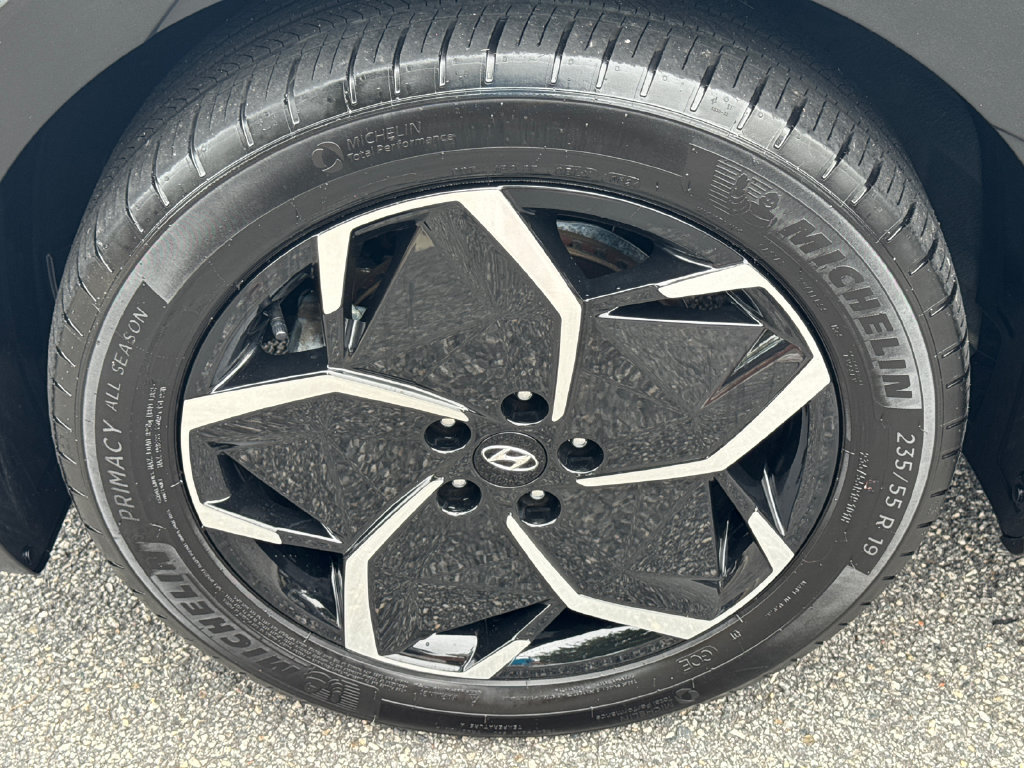 Certified 2024 Hyundai Ioniq 5 SEL RWD image 4