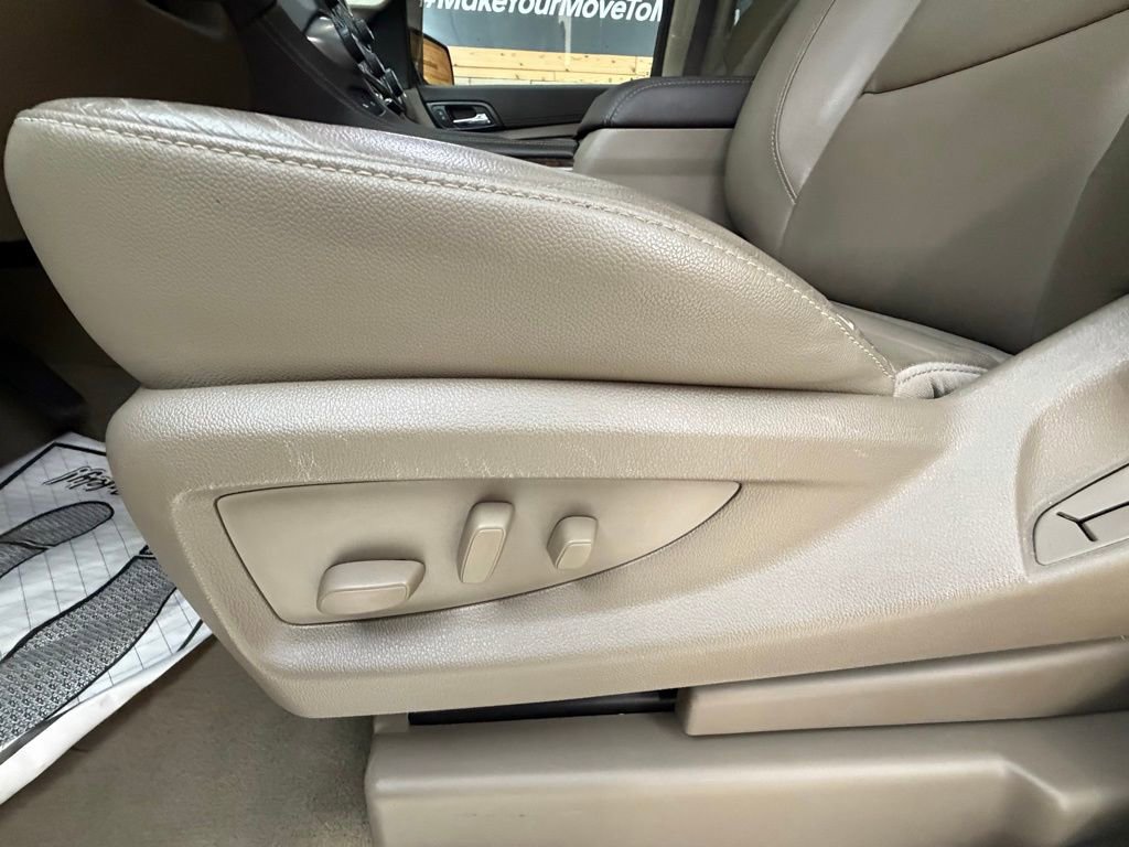 Used 2020 Chevrolet Tahoe LT AWD/4WD image 24