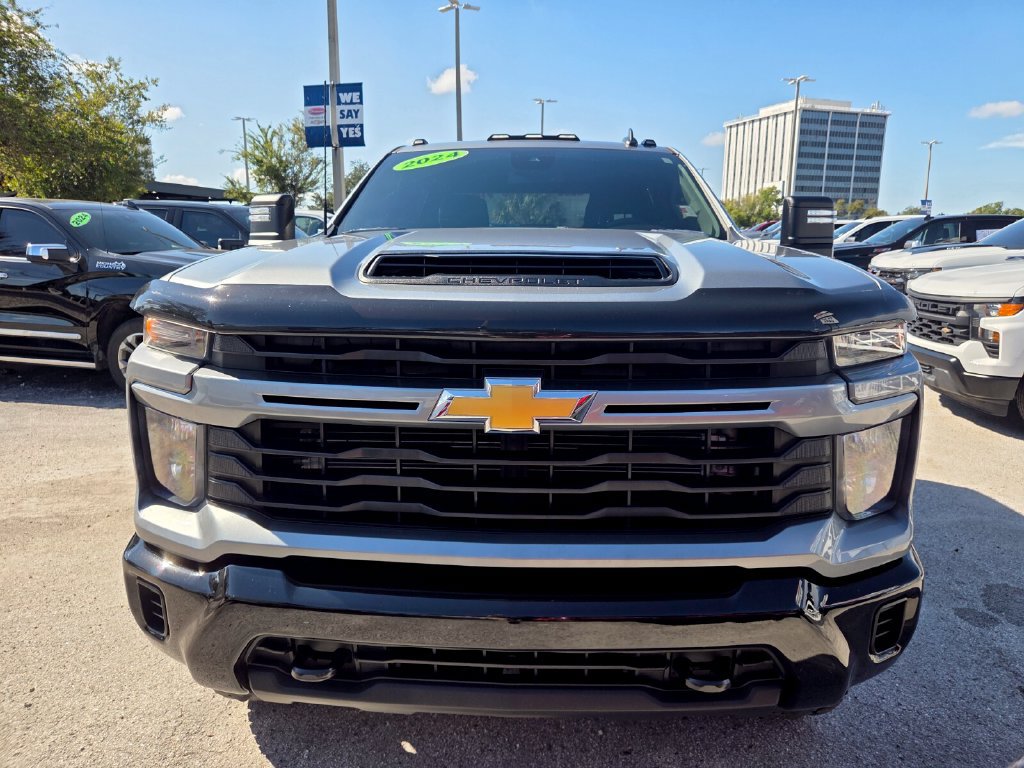 Used 2024 Chevrolet Silverado 2500 Custom w/ Custom Value Package AWD/4WD image 20