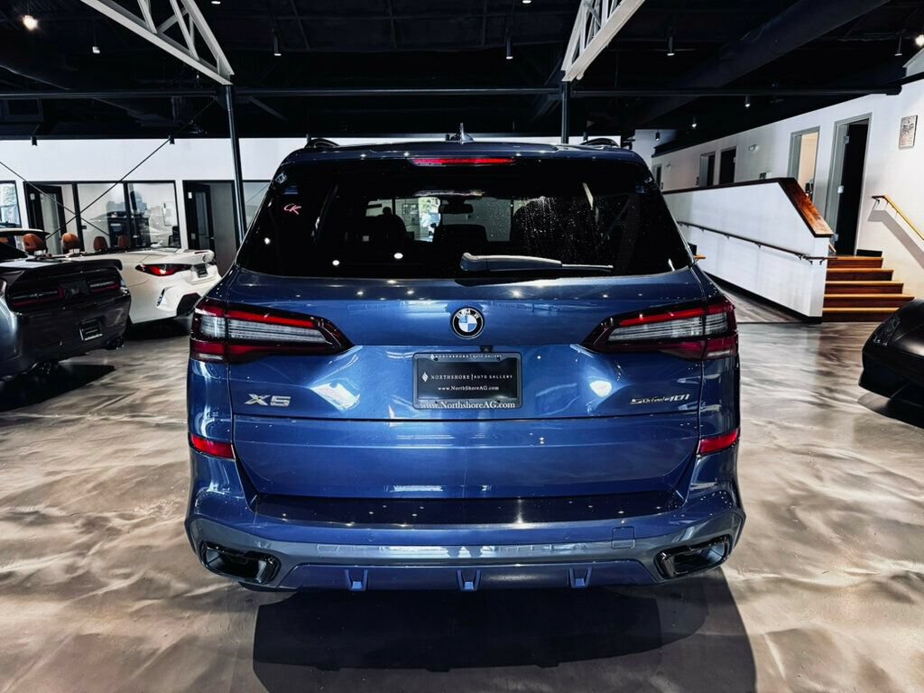 Used 2023 BMW X5 sDrive40i w/ M Sport Package RWD image 4