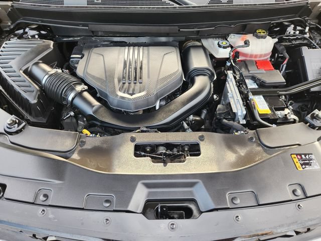Used 2024 Chevrolet Traverse Z71 w/ LPO, Floor Liner Package AWD/4WD image 32