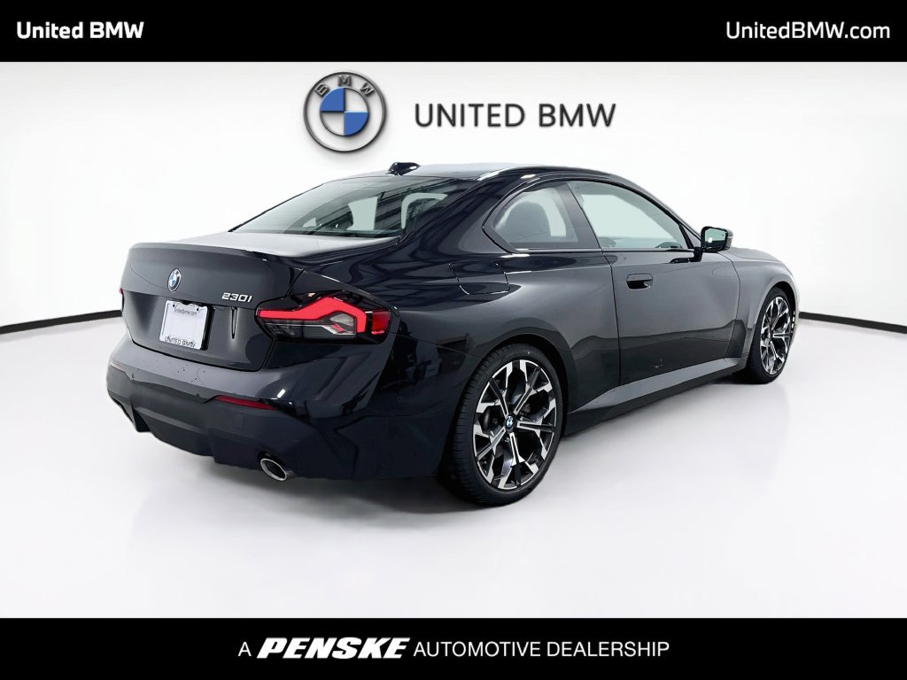 Certified 2025 BMW 230i Coupe RWD image 5