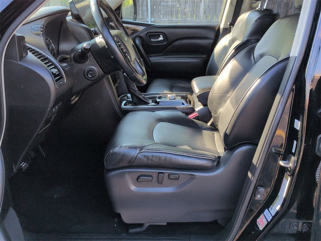 Used 2022 INFINITI QX80 Luxe image 16