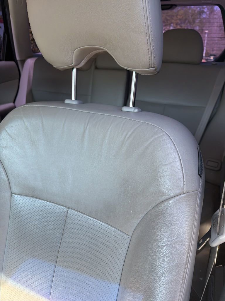 Used 2010 Subaru Forester 2.5X Limited image 5