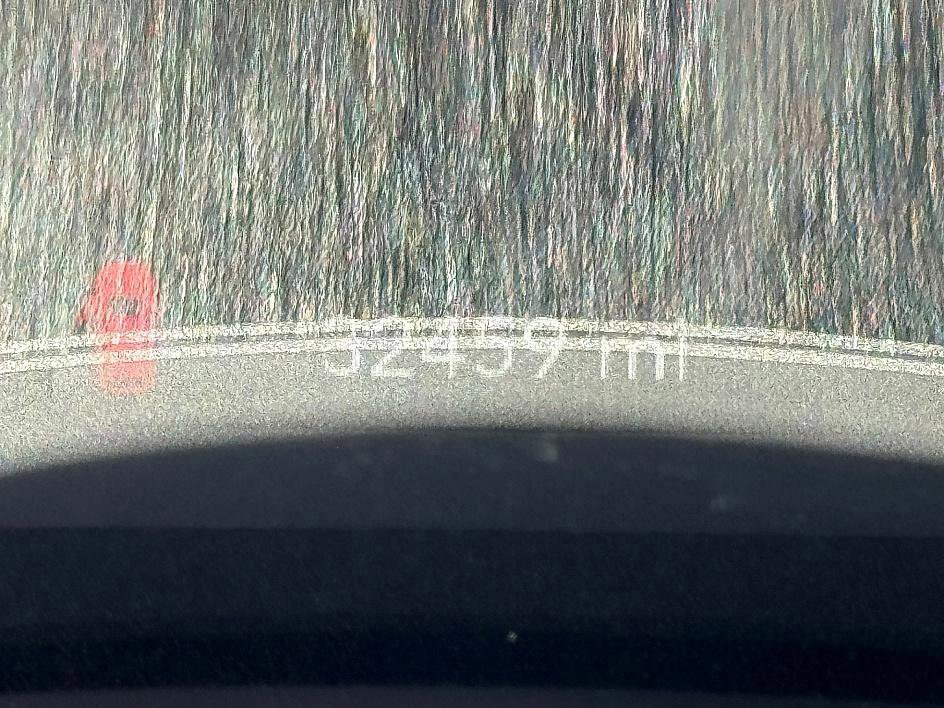 Used 2020 Chrysler Voyager L image 18