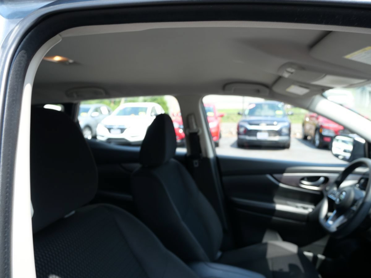 Used 2022 Nissan Rogue Sport S AWD/4WD image 29