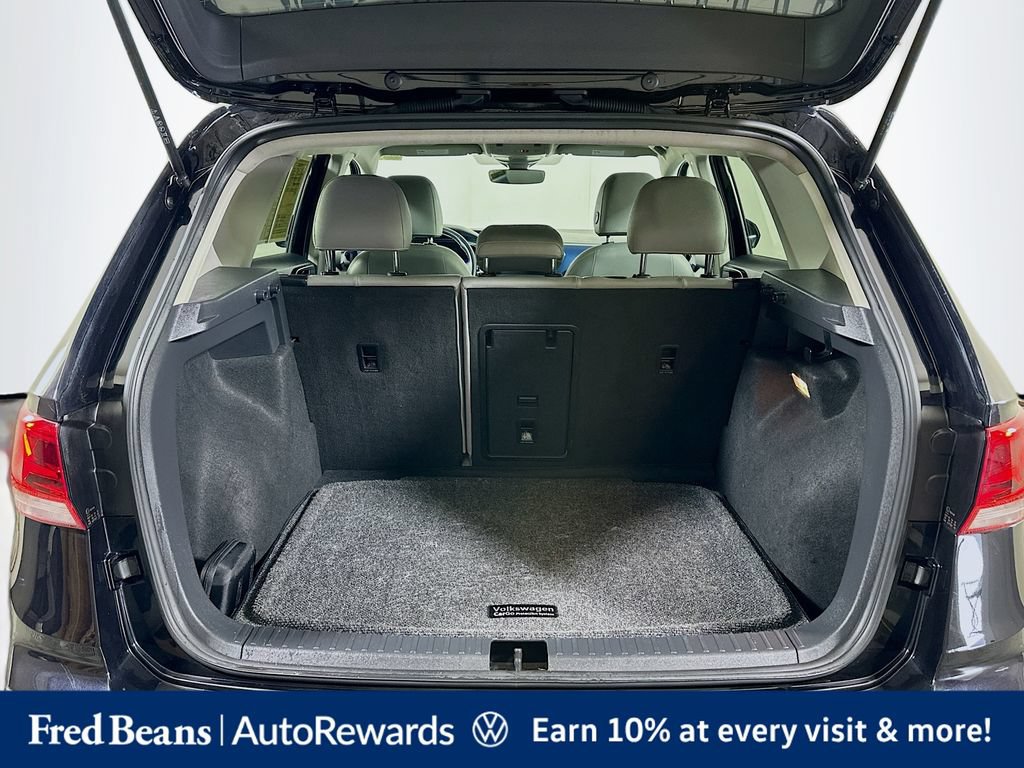 Certified 2023 Volkswagen Taos SE AWD/4WD image 30