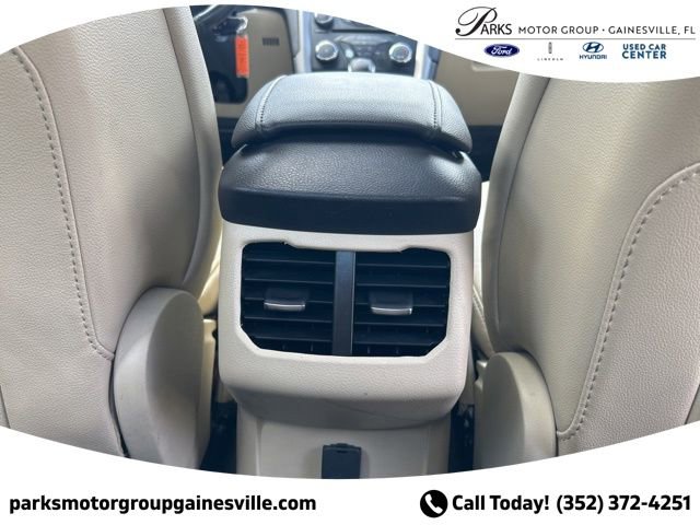 Used 2013 Ford Fusion SE FWD image 15