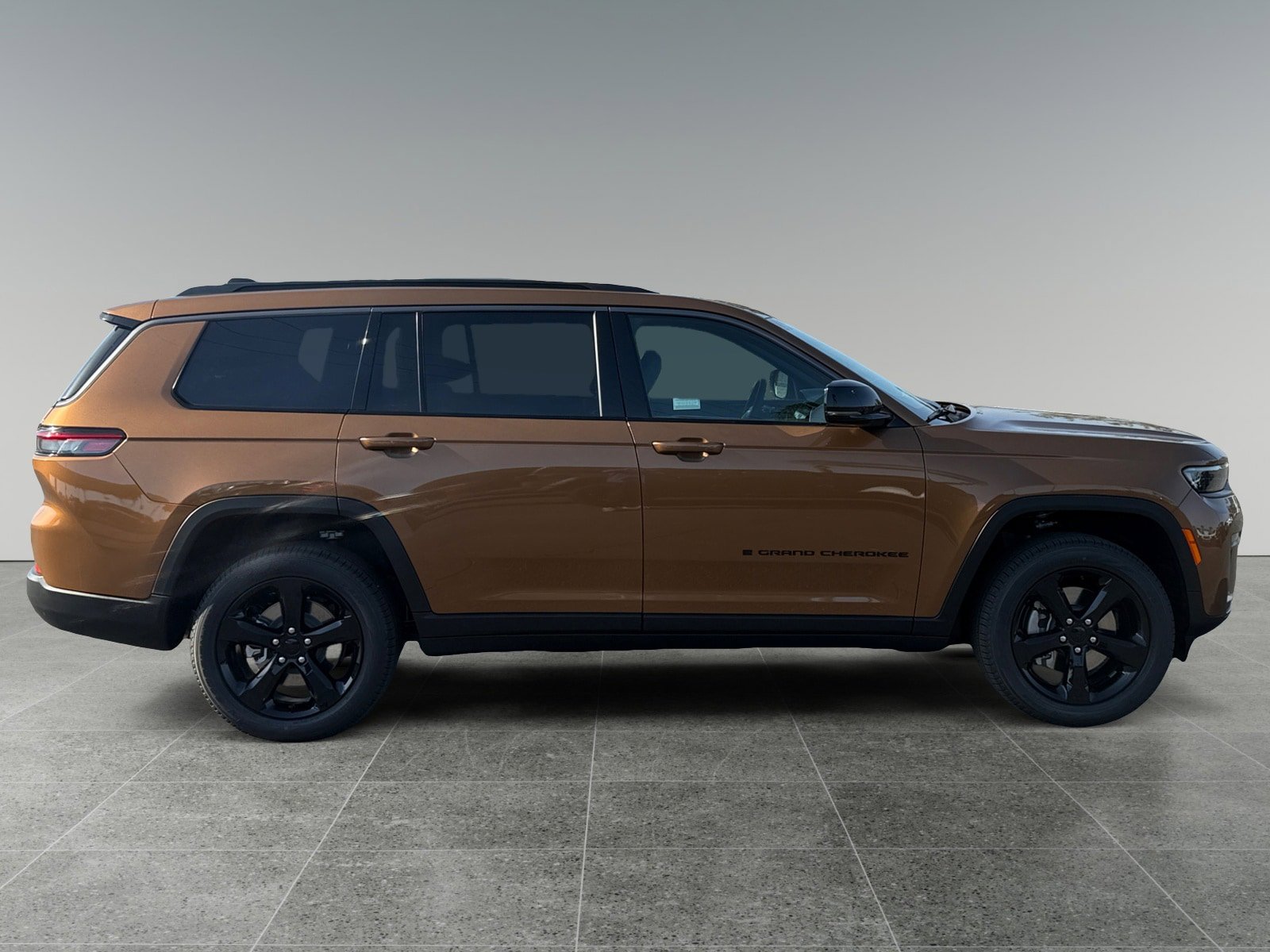 New 2026 Jeep Grand Cherokee L Limited AWD/4WD image 6