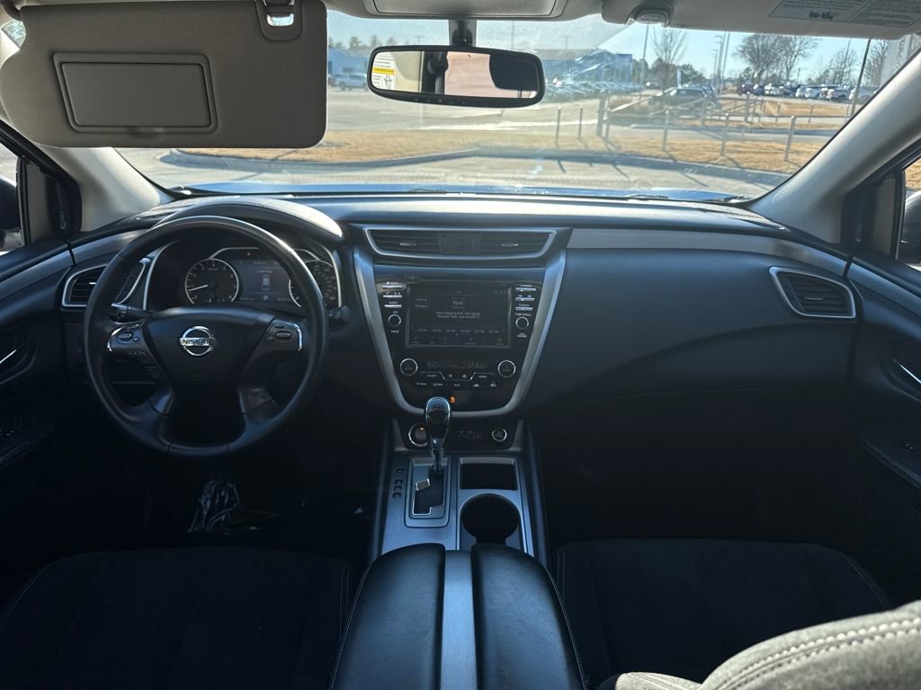 Used 2019 Nissan Murano SV image 16