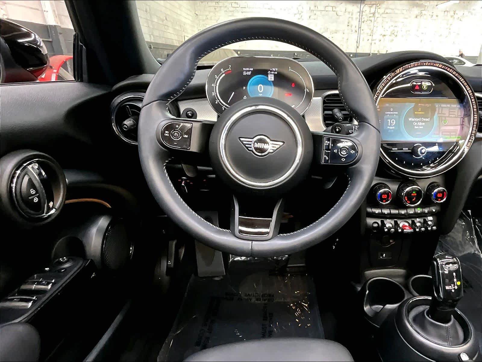 Used 2024 MINI Cooper S FWD image 8