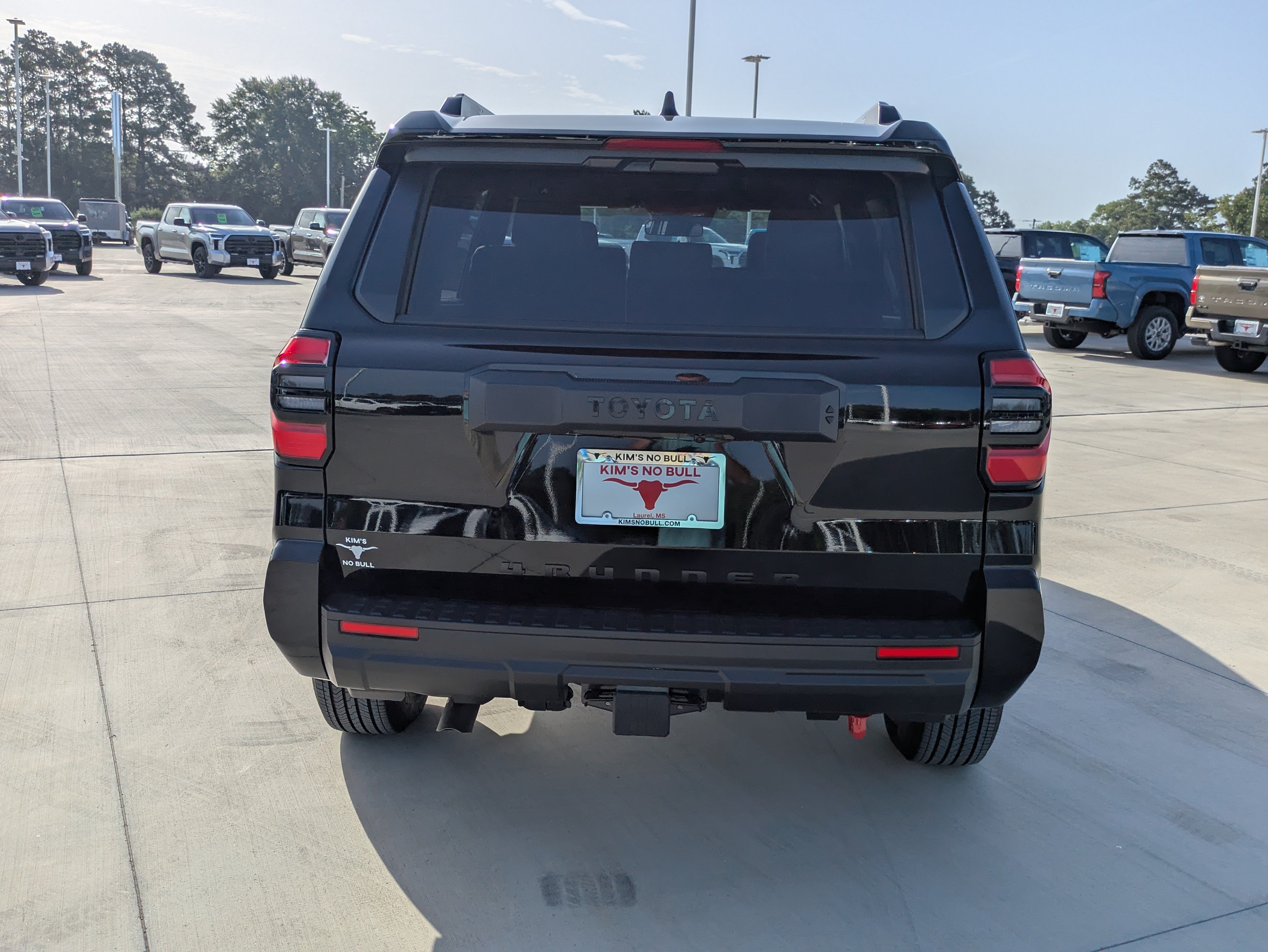 New 2026 Toyota 4Runner SR5 AWD/4WD image 4