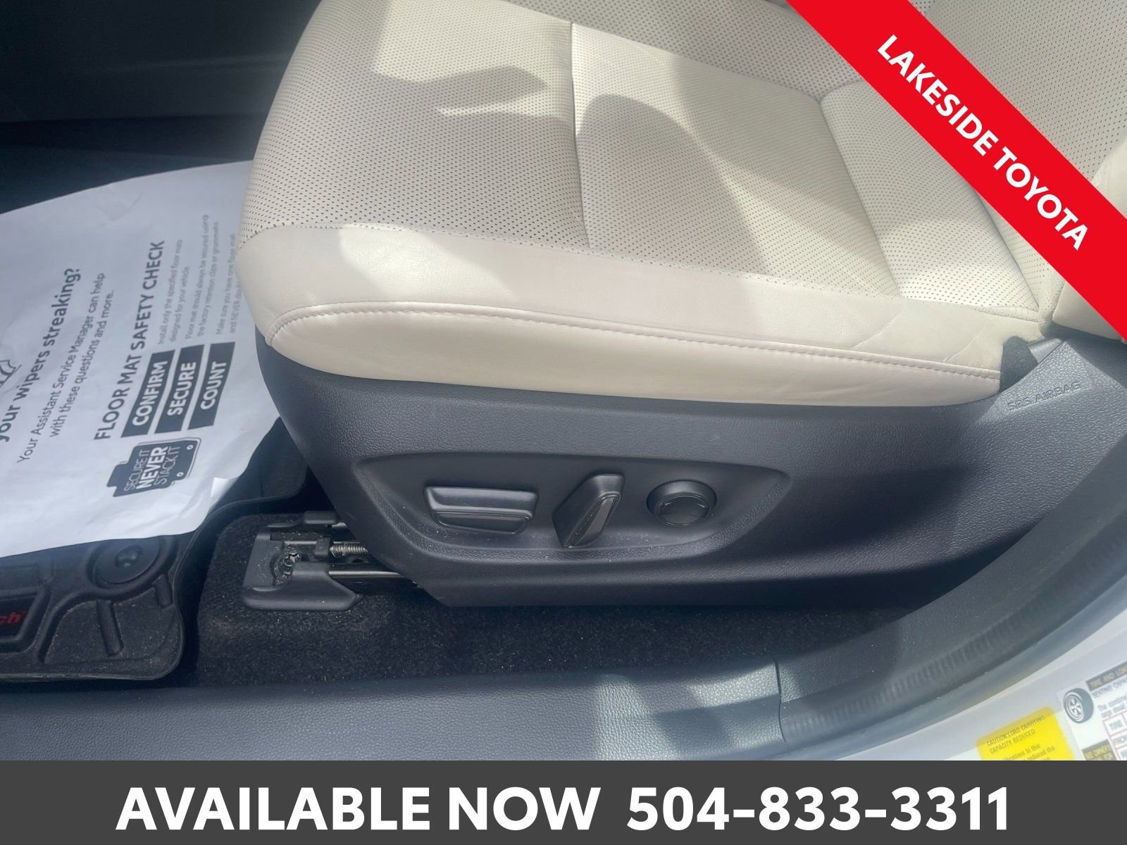 Used 2023 Toyota Crown Limited image 45