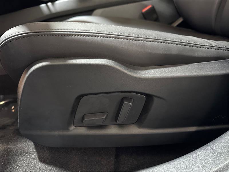 Used 2023 Fisker Ocean Extreme image 18