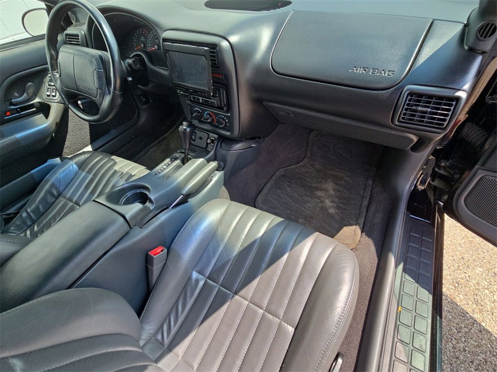 Used 1999 Chevrolet Camaro Z28 image 30