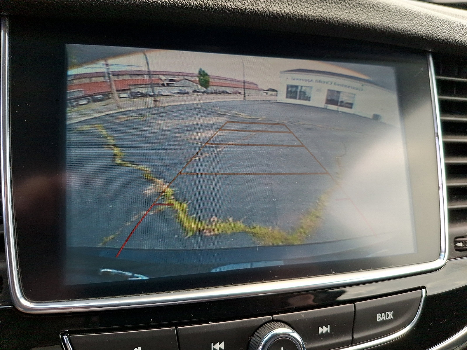Used 2019 Buick Encore Preferred FWD image 7