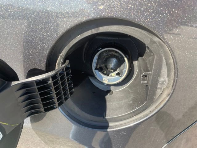 Used 2018 Ford Fiesta ST FWD image 7