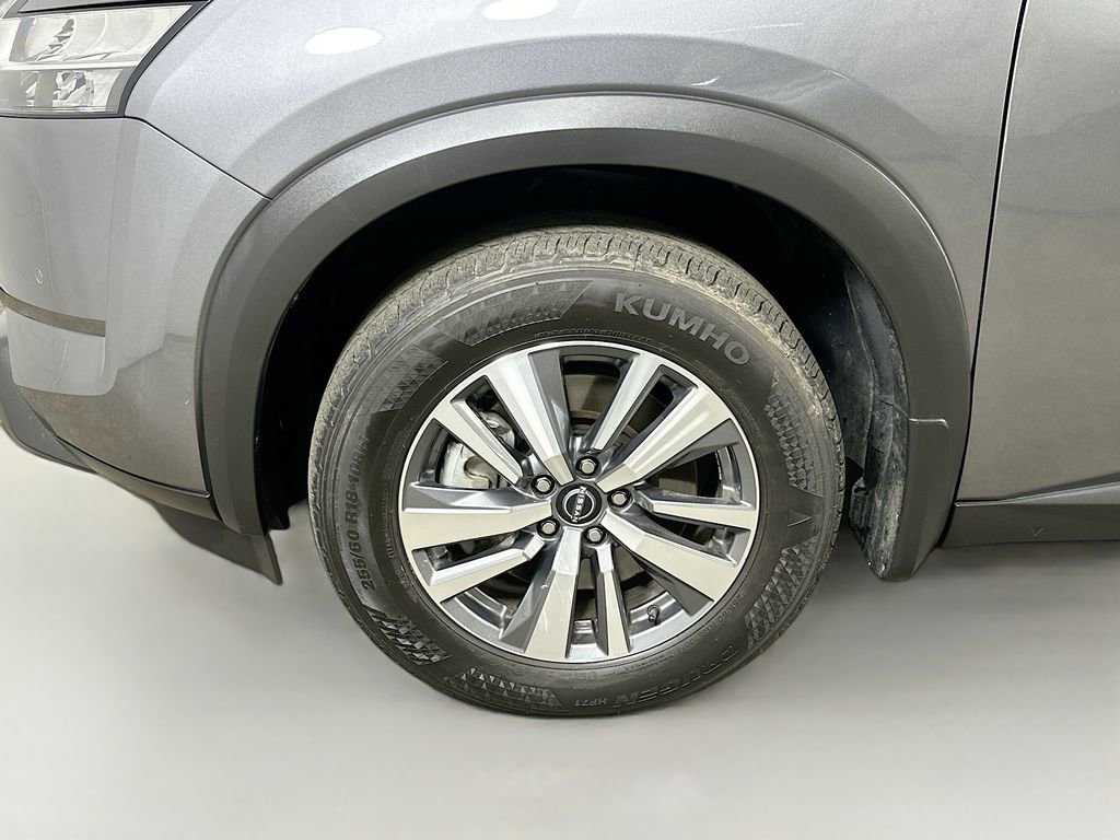 Used 2024 Nissan Pathfinder SL image 8