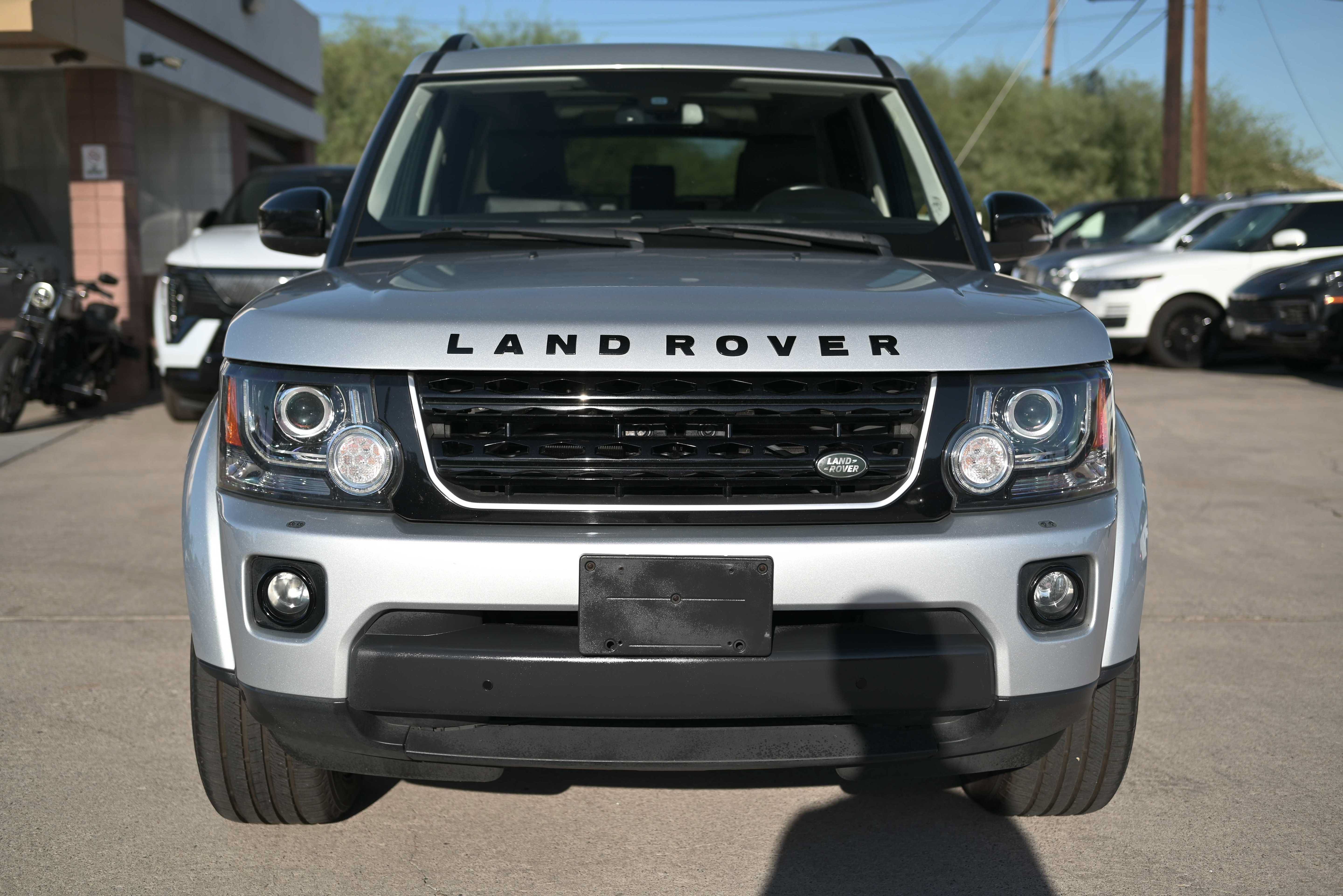 Used 2014 Land Rover LR4 HSE AWD/4WD image 3