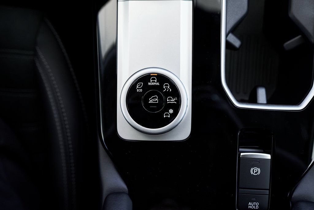 Used 2025 Mitsubishi Outlander SE FWD image 43
